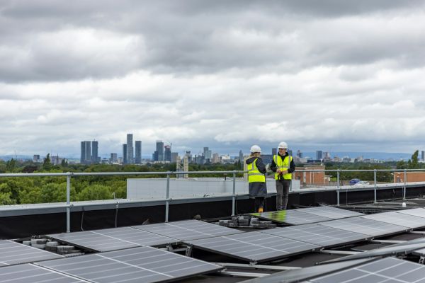 Top astuces pour maximiser votre installation de panneaux solaires